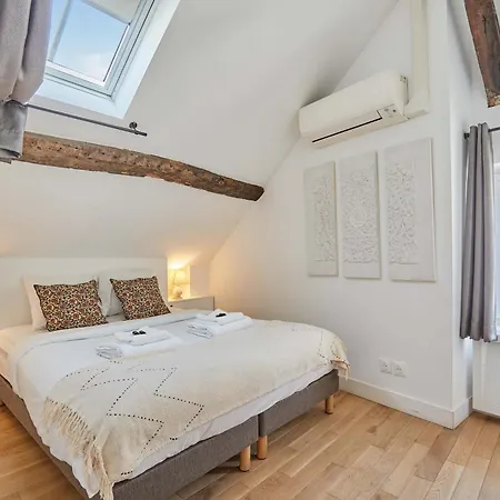 Appartamento Charming Center Of With Terrace Parigi