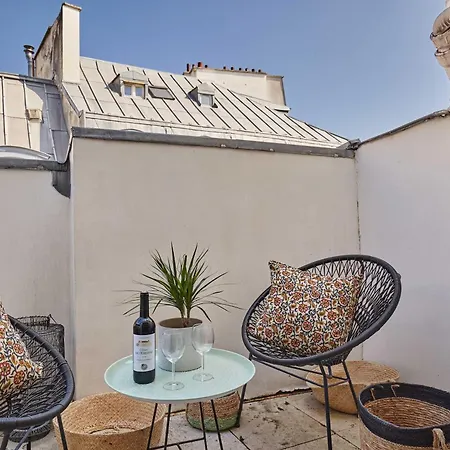 Charming Center Of With Terrace Parigi