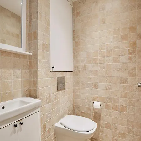 Charming Center Of With Terrace Parigi